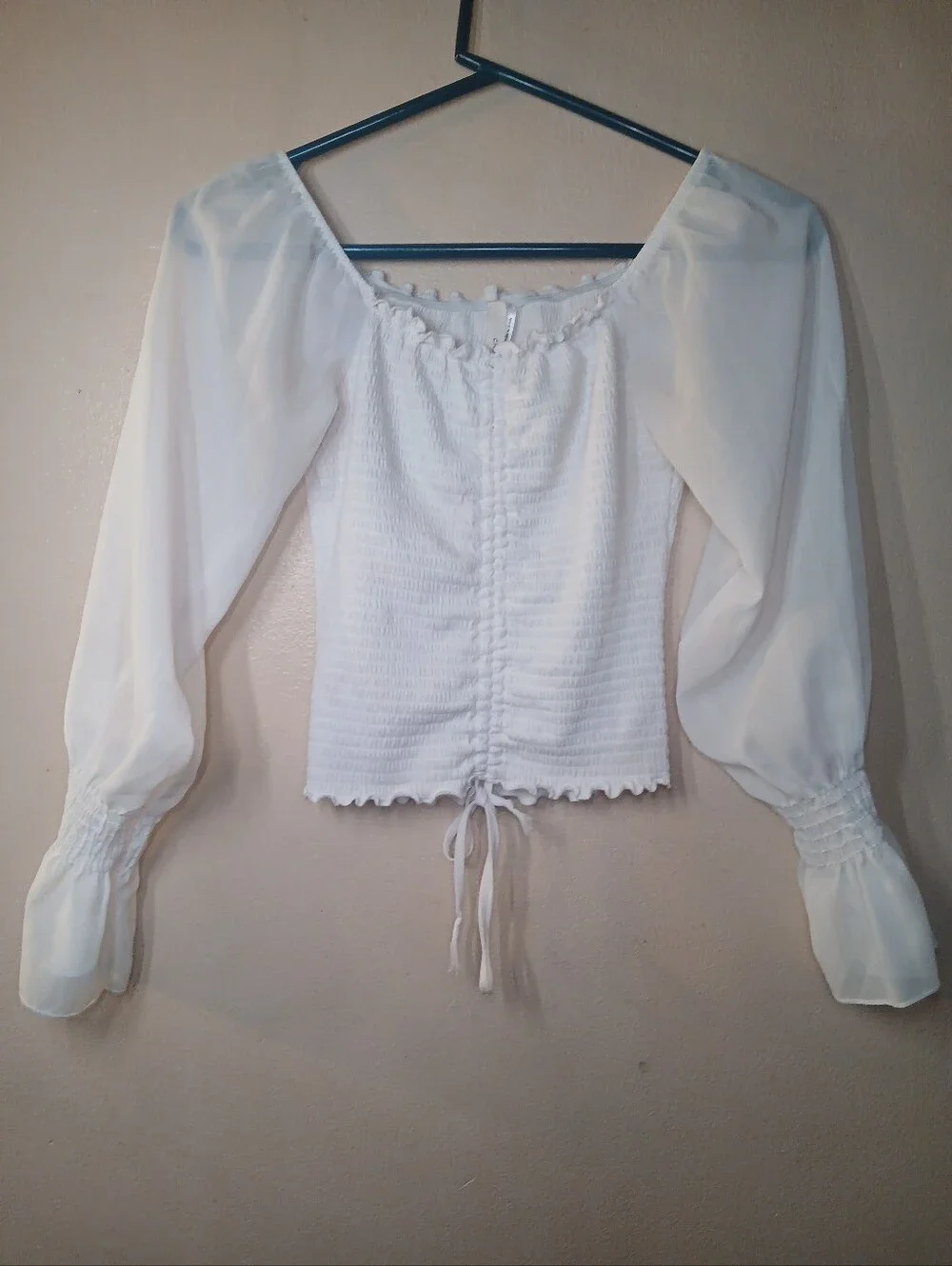 Women’s White Smocked Long-Sleeve Peasant Top